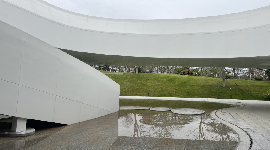 東莞大灣區(qū)大學(xué)松山湖校區(qū)GRC構(gòu)件項目 東莞大灣區(qū)大學(xué)松山湖校區(qū)GRC構(gòu)件項目