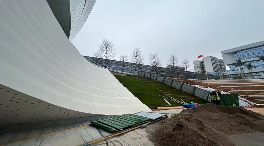 東莞大灣區(qū)大學(xué)松山湖校區(qū)GRC構(gòu)件項目