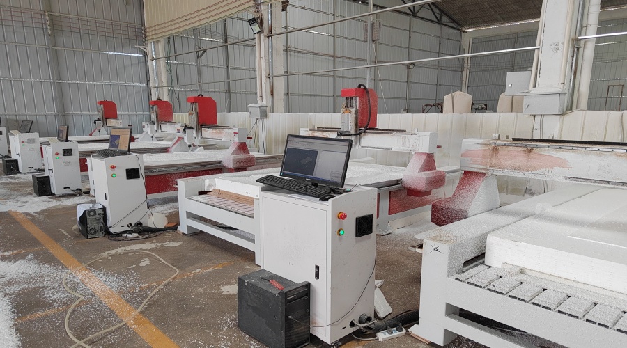 飾紀上品引進五軸雕刻機