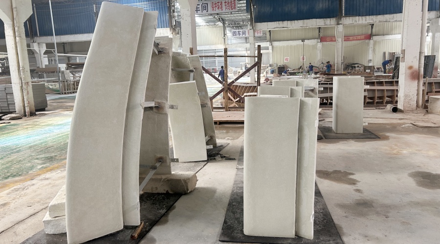 廣州海珠區琶洲展館GRC坐凳的工程案例 廣州海珠區琶洲展館GRC坐凳的工程案例