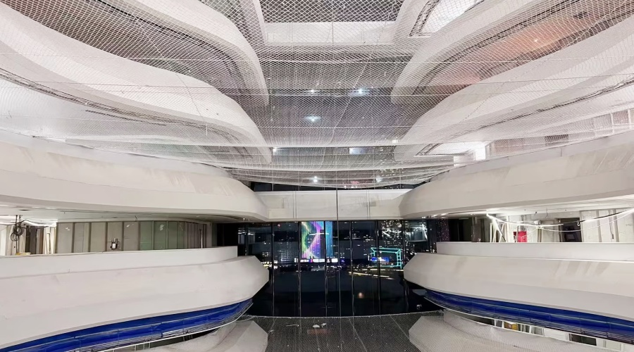 深圳國(guó)際交流中心GRG攔河造型工程